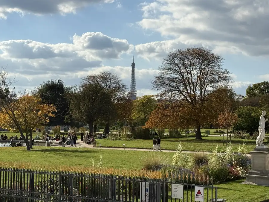 The Eiffel Tower over the gardens, photographed by Jeremy