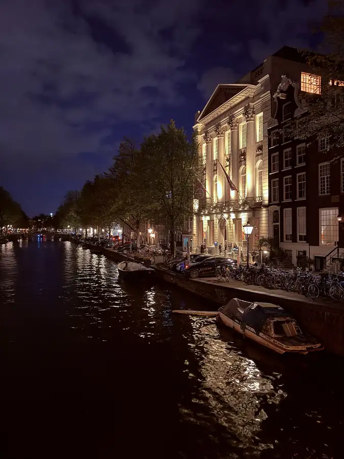 Canal lights at night, photographed by Jeremy